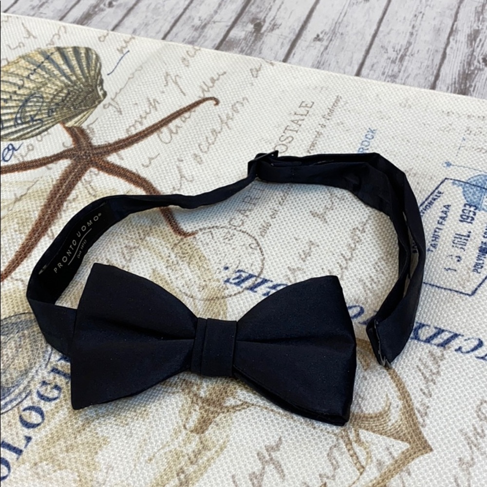 100% Silk Men’s Adjustable Bow Tie - Picture 5 of 6